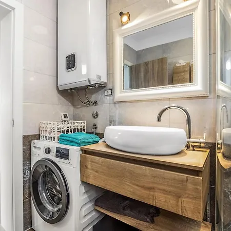 Apartamento Medulin Beach Apartment *