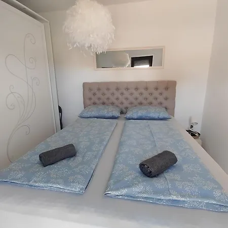 Apartamento Medulin Beach Apartment *